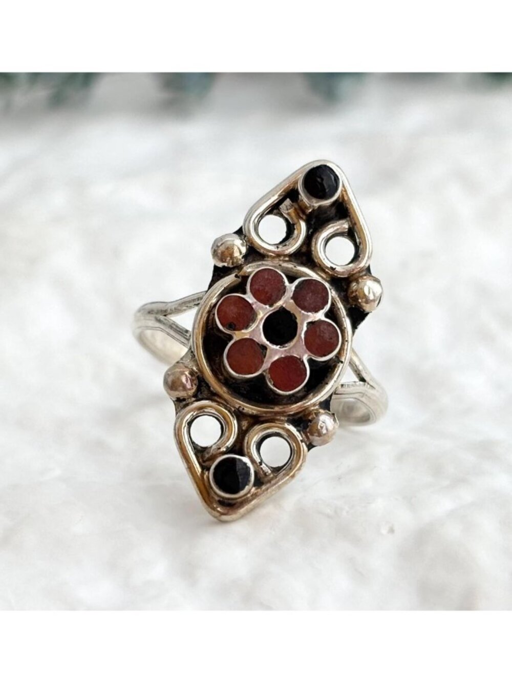 Coral Inlaid American Southwest Cutout Sterling Silver 925 Vintage Ring - sz 6.5